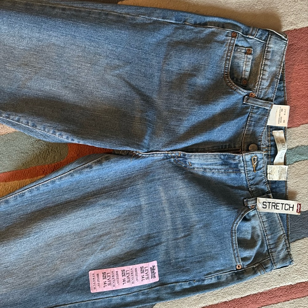 Never been worn Levi’s boot cut 515 stretch size 14 L